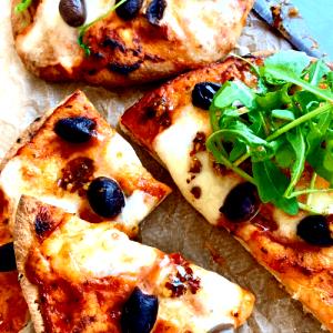 1 Serving Black Olives İn 2-3 Topping Medium Pizza