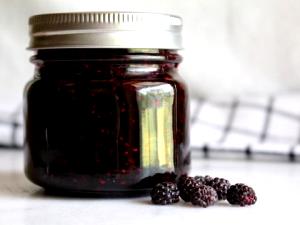 1 Serving Black Raspberry Jelly