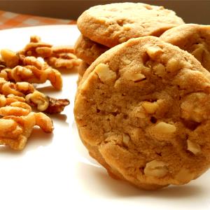 1 Serving Black Walnut Cookie
