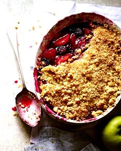 1 Serving Blackcurrant & Apple Crumble