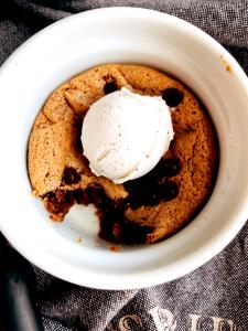 1 serving Blondie for Two
