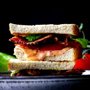 1 Serving B.L.T., No Mayo Sub 6 İnch