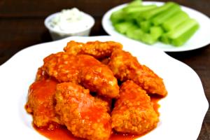 1 serving Bold Buffalo Boneless Wings