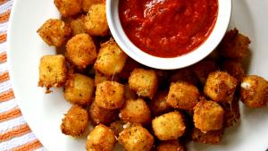 1 Serving Breaded Cheese Nuggets