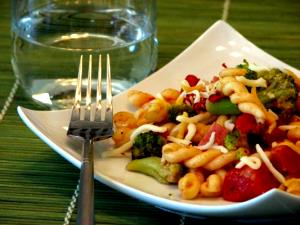 1 Serving Broccoli And Fire Roasted Tomatoes Pasta