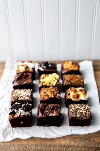 1 Serving Brownies Topping