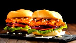 1 serving Buffalo Kickin Sandwich