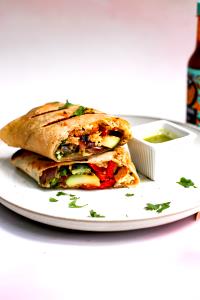 1 Serving Burrito Dos Manos Grilled Veggie