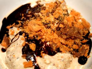 1 Serving Butterfinger Sundae