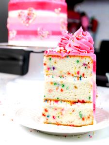 1 Serving Cake Batter Confetti - 6" Round Cake