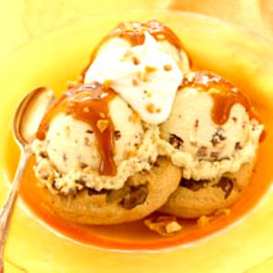 1 Serving Candy Rush Sundae