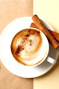 1 Serving Cappuccino, Medium (Nonfat Milk)