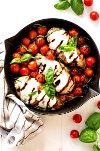 1 serving Caprese Mozzarella Chicken