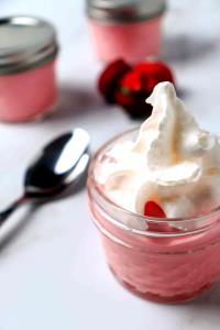1 Serving Ice Cream Topping, Strawberry, Sugar Free