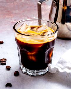 1 Serving Iced Americano, Large