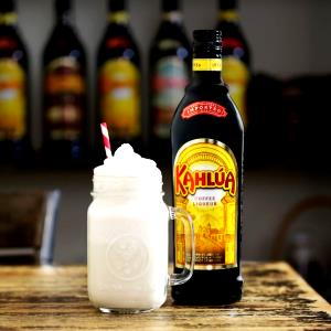 1 Serving Iced Kahlua Madness Non-Fat Milk 20Oz