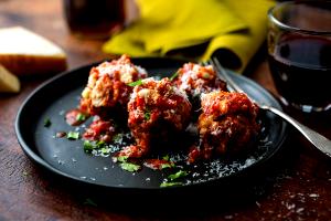 1 serving Cheddar Parm Meatballs