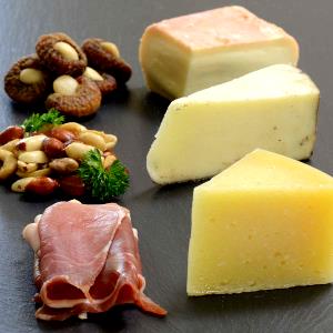 1 Serving Cheese For Large Classic Italian