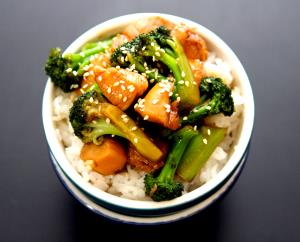 1 Serving Chicken Breast & Broccoli