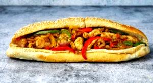 1 Serving Chicken Fajita 9" Sub Sandwich (1/2 Sandwich)