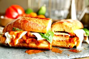 1 serving Chicken Parm Sub