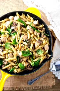 1 Serving Chicken & Penne With White Wine Pasta