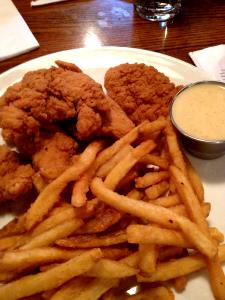 1 Serving Chicken Thumb Platter