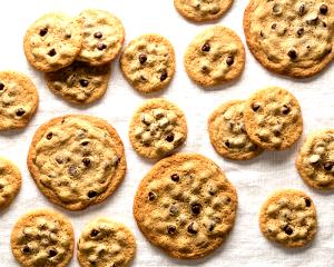 1 Serving Chocolate Chip Classic Cookies