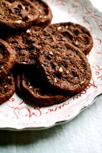 1 Serving Chocolate Chip Cookies With Almonds - Spelt