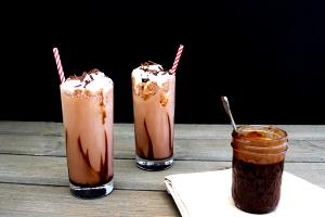 1 Serving Chocolate Chip Shake - Medium