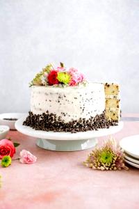 1 Serving Chocolate Chipper - 8" Round Cake