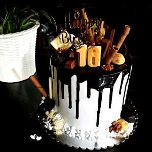 1 Serving Chocolate Tallcake