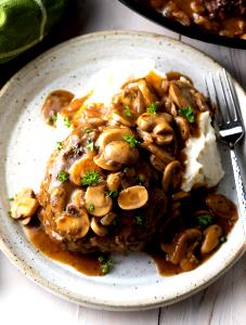 1 Serving Chopped Steak Dinner