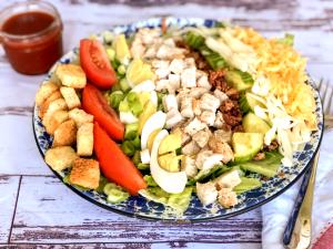 1 Serving Chopped Turkey Chef Salad - Healthy Blend