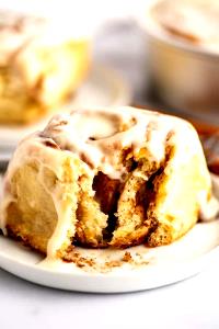 1 Serving Cinnamon Roll Dough
