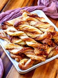 1 Serving Cinnamon Twist