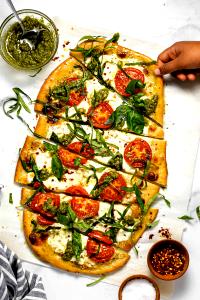 1 Serving Classic Pizza Crust & Flatbread Mix