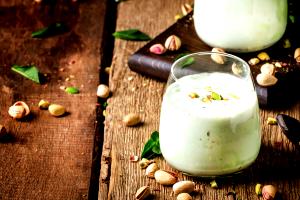 1 Serving Coconut Royale W/ Splenda Smoothie