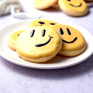 1 Serving Cookie (Smiley )