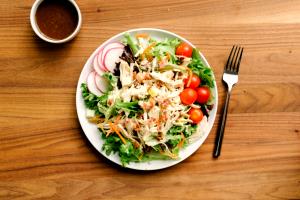 1 serving Country Chicken Salad w/ Crumbled Bacon