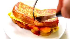 1 Serving Country Small Oblong Toast