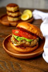 1 serving Crab Cake Sandwich