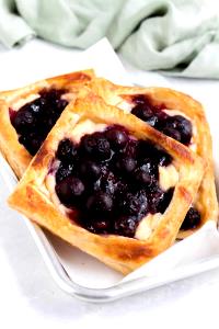 1 Serving Cream Cheese Blueberry Danish