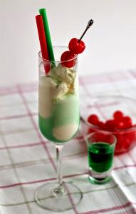 1 Serving Creme De Menthe Topping