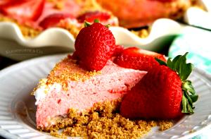 1 serving Crispy Strawberry Banana Cheesecake