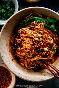 1 serving Dan Dan Noodle Bowl Chicken