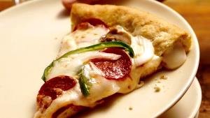 1 Serving Double Cheese & Pepperoni Pizza