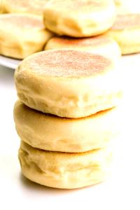1 Serving English Muffin W/O Margarine