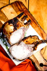 1 Serving Extra-Tender Bone-İn Pork Loin