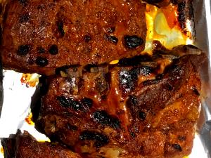 1 Serving Extra-Tender Pork Spare Ribs